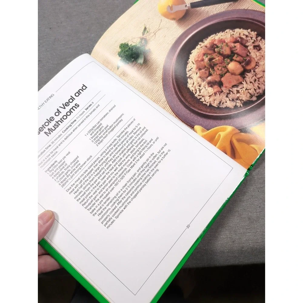 1993 Healthy Eating Cookbook A Magna All-Color VTG‎ English Cookbook Hardcover